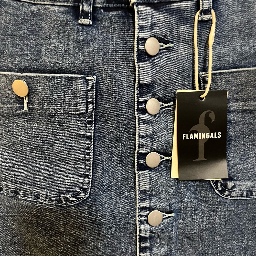 Jean button up skirt - Picture 2 of 4